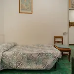 Le Grotte Βίλα