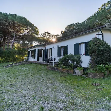 Le Grotte Villa *